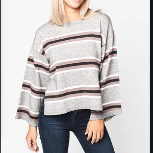 CUPCAKES AND CASHMERE WOMEN’S AMOUR SWEATER - NEW